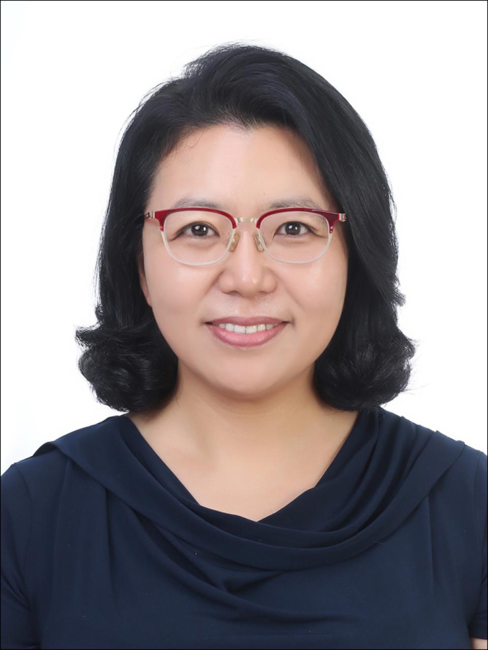 Kyung-Hyun Park-Min